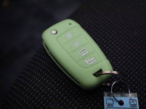 Used 2019 Hyundai Accent SE FWD image 29