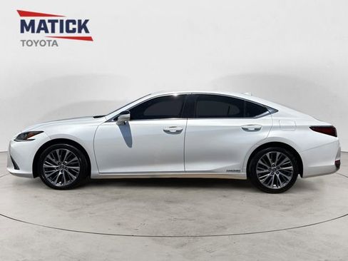Used 2019 Lexus ES 300h w/ Premium Package FWD image 4