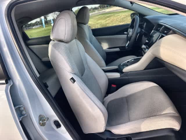 Used 2019 Honda Insight EX image 12