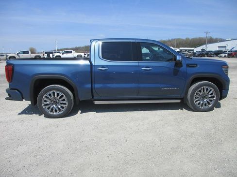 New 2026 GMC Sierra 1500 Denali Ultimate AWD/4WD image 3