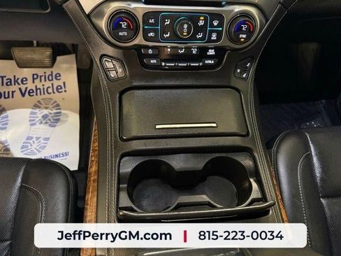 Used 2020 Chevrolet Tahoe Premier AWD/4WD image 13