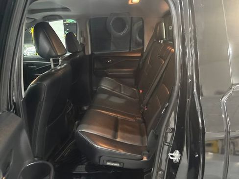 Used 2022 Honda Ridgeline RTL-E image 32