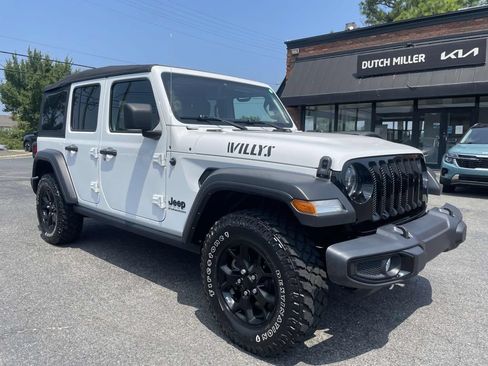 Used 2023 Jeep Wrangler Unlimited Sport AWD/4WD image 1