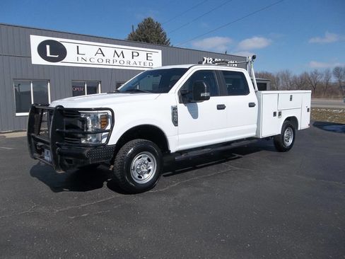 Used 2018 Ford F350 XL image 3