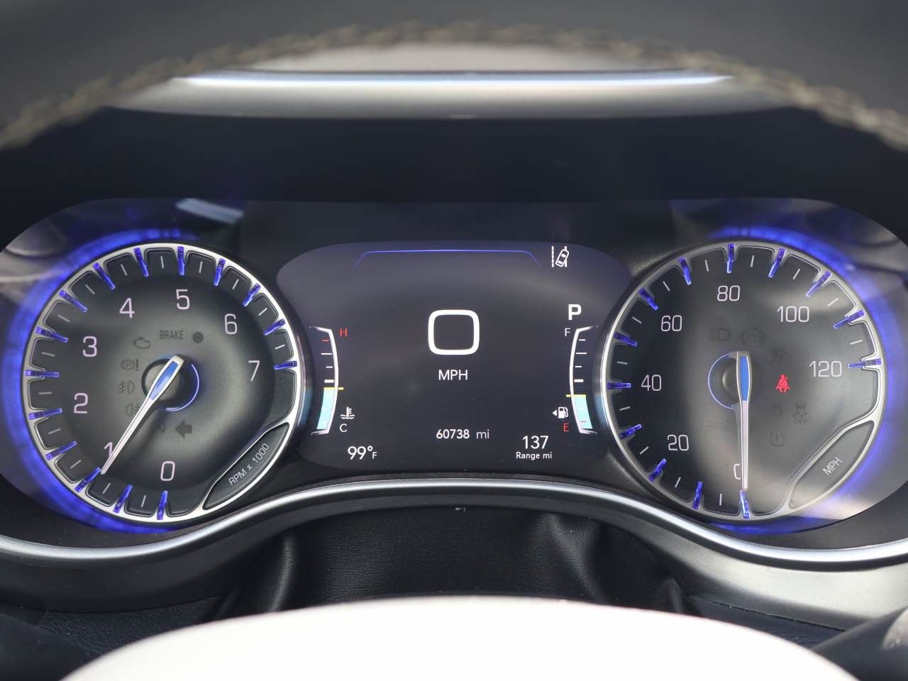 Used 2024 Chrysler Pacifica Touring-L FWD image 15