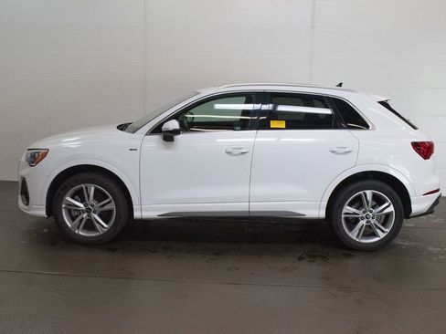Used 2022 Audi Q3 2.0T Premium AWD/4WD image 7