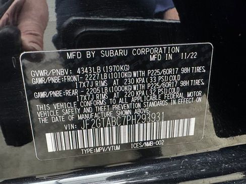 Used 2023 Subaru Crosstrek 2.0i image 30