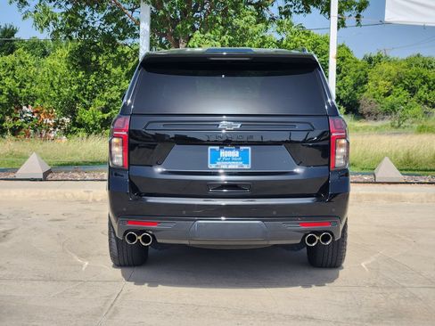 Used 2023 Chevrolet Tahoe Z71 w/ Z71 Off-Road Package AWD/4WD image 6