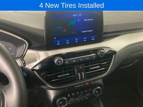 Used 2021 Ford Escape SEL w/ Equipment Group 302A AWD/4WD image 2