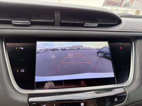 Used 2020 Cadillac XT5 Premium Luxury image 17