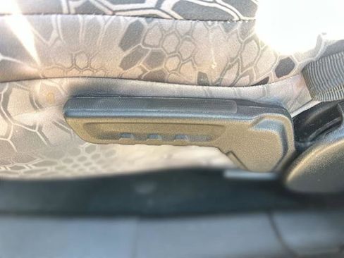 Used 2022 Jeep Gladiator Sport image 37