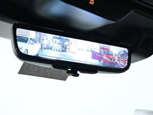 New 2025 Nissan Armada Platinum Reserve image 17