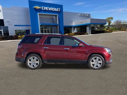 Used 2017 GMC Acadia Limited SLT image 8