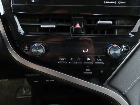 Used 2024 Toyota Camry XSE image 24