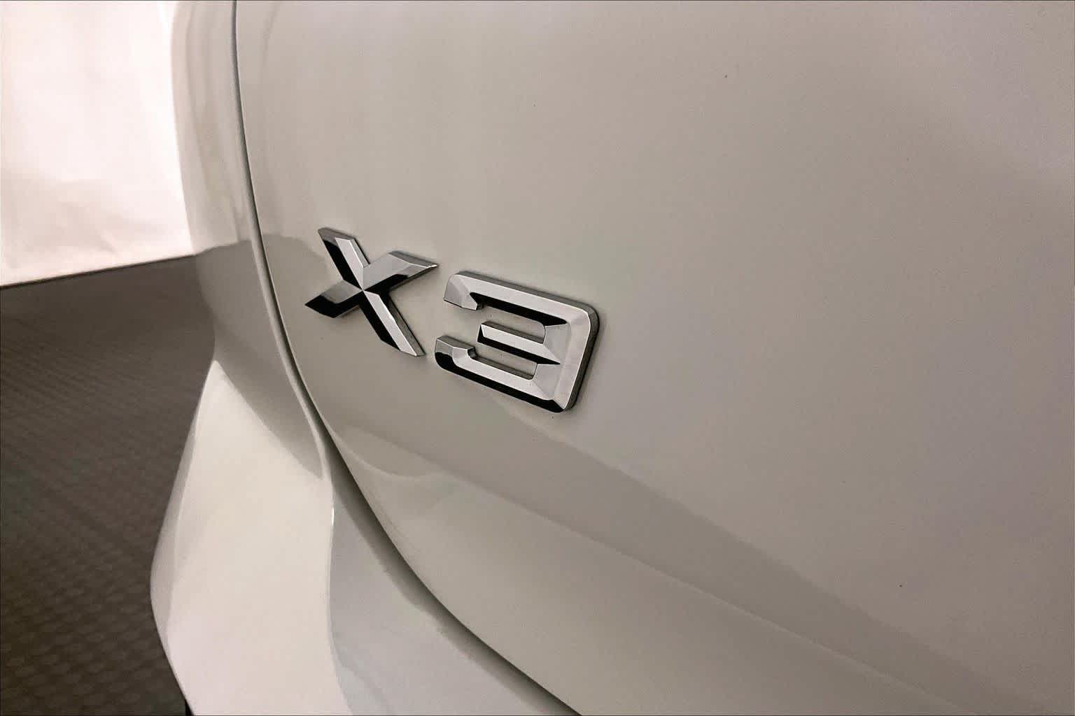 Used 2024 BMW X3 xDrive30i w/ Convenience Package AWD/4WD image 9