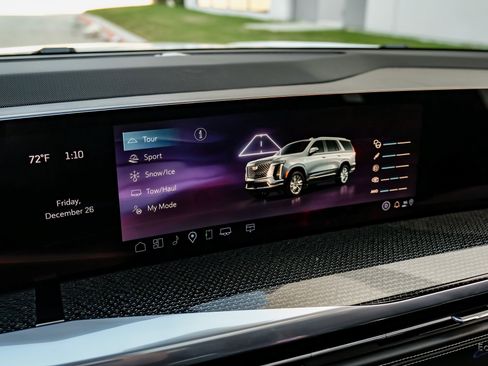 Used 2025 Cadillac Escalade V image 78