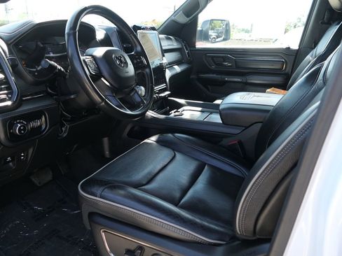 Used 2023 RAM 1500 Limited image 11