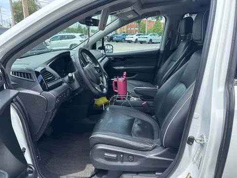 Used 2022 Honda Odyssey Elite image 12