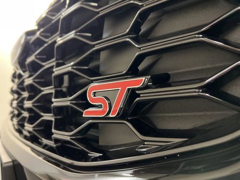 New 2026 Ford Explorer ST w/ Sun And Sound Package image 44