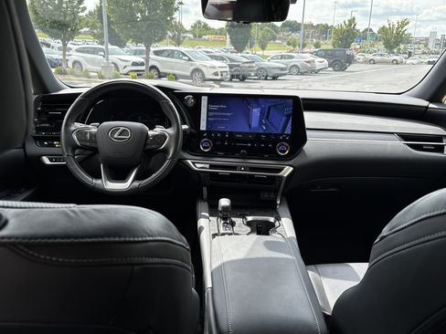 Used 2023 Lexus RX 350 Premium Plus w/ Cold Area Package FWD image 29