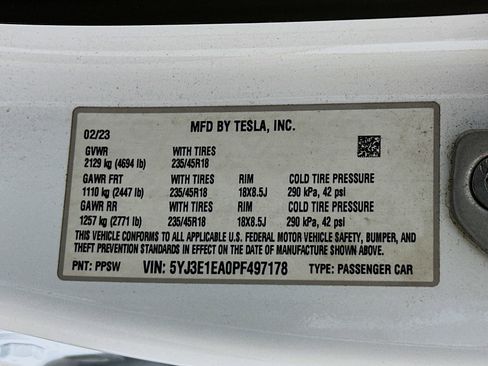 Used 2023 Tesla Model 3 Standard Range RWD image 12