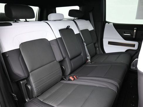 Used 2025 GMC Hummer EV 3X AWD/4WD image 26