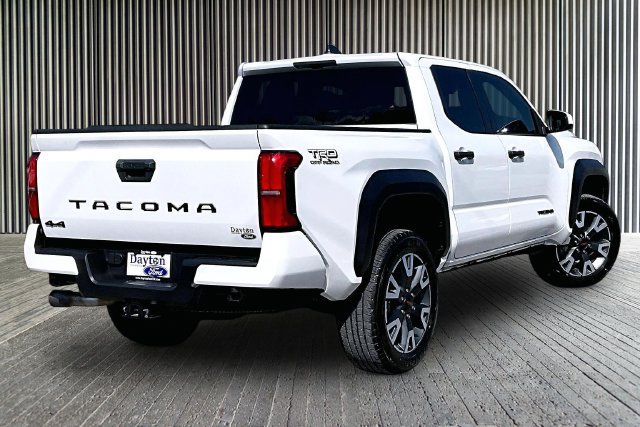 Used 2025 Toyota Tacoma TRD Off-Road AWD/4WD image 2
