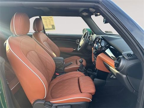 Used 2024 MINI Cooper Convertible w/ Signature Upholstery Package image 15