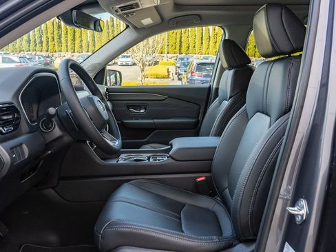 New 2026 Honda Pilot Touring image 26