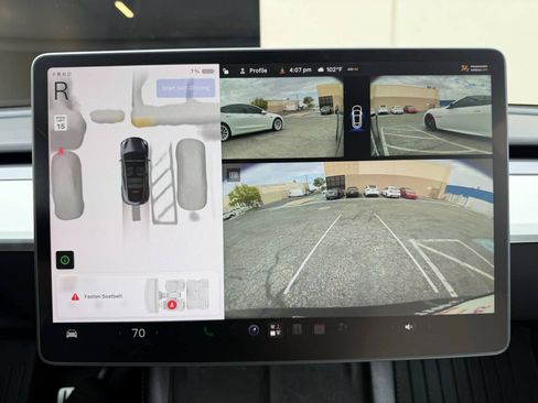 Used 2023 Tesla Model Y Performance AWD/4WD image 5
