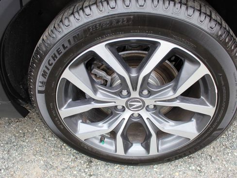 Used 2024 Acura MDX SH-AWD w/ Technology Package image 38