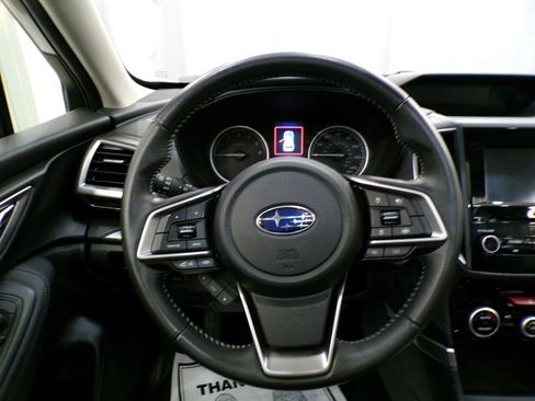 Used 2023 Subaru Forester Premium image 11