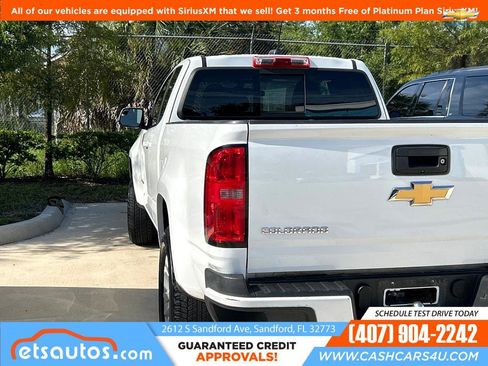 Used 2017 Chevrolet Colorado LT w/ LT Convenience Package image 3