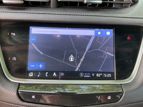 Used 2025 Cadillac XT5 Premium Luxury FWD image 16