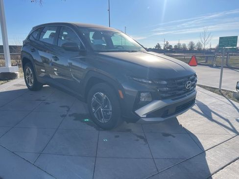 New 2026 Hyundai Tucson Blue SE AWD/4WD image 7