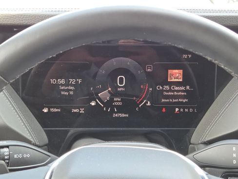 Used 2025 GMC Yukon XL Denali AWD/4WD image 32