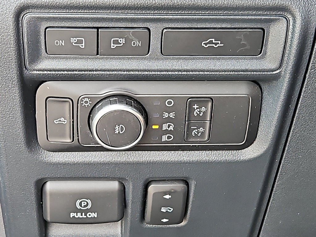 Used 2022 Ford F150 XLT w/ Equipment Group 302A High RWD image 24