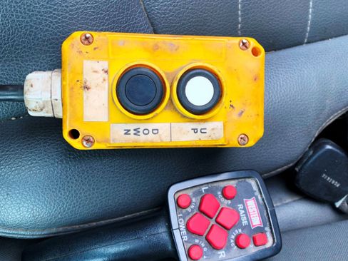 Used 2018 RAM 3500 Tradesman w/ Power Accessory Group image 8