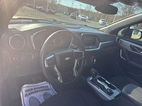 Used 2021 Chevrolet Blazer LT image 28