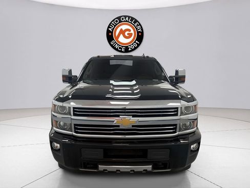 Used 2016 Chevrolet Silverado 3500 High Country w/ Duramax Plus Package AWD/4WD image 2