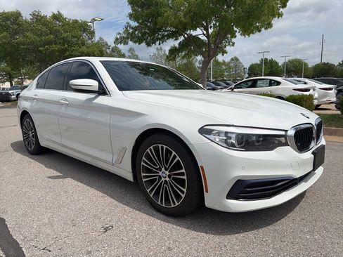 Used 2019 BMW 530i image 11