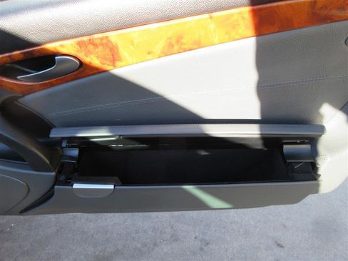 Used 2003 Mercedes-Benz SL 500 image 26