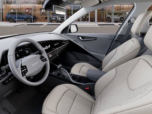 New 2026 Kia Niro EX image 17