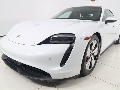 Used 2020 Porsche Taycan 4S image 68