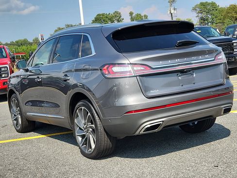 Used 2022 Lincoln Nautilus Reserve w/ Equipment Group 201A image 4