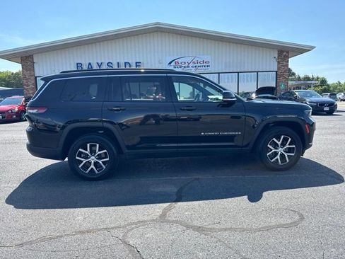 Used 2024 Jeep Grand Cherokee L Limited w/ Trailer Tow Package AWD/4WD image 6