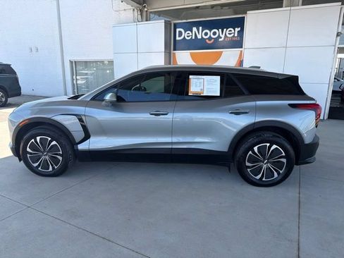 Used 2024 Chevrolet Blazer EV LT AWD/4WD image 12