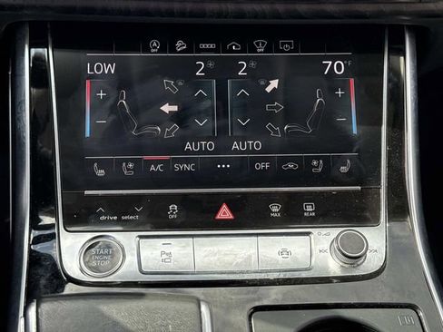 Used 2021 Audi Q8 Prestige w/ Prestige Package AWD/4WD image 22