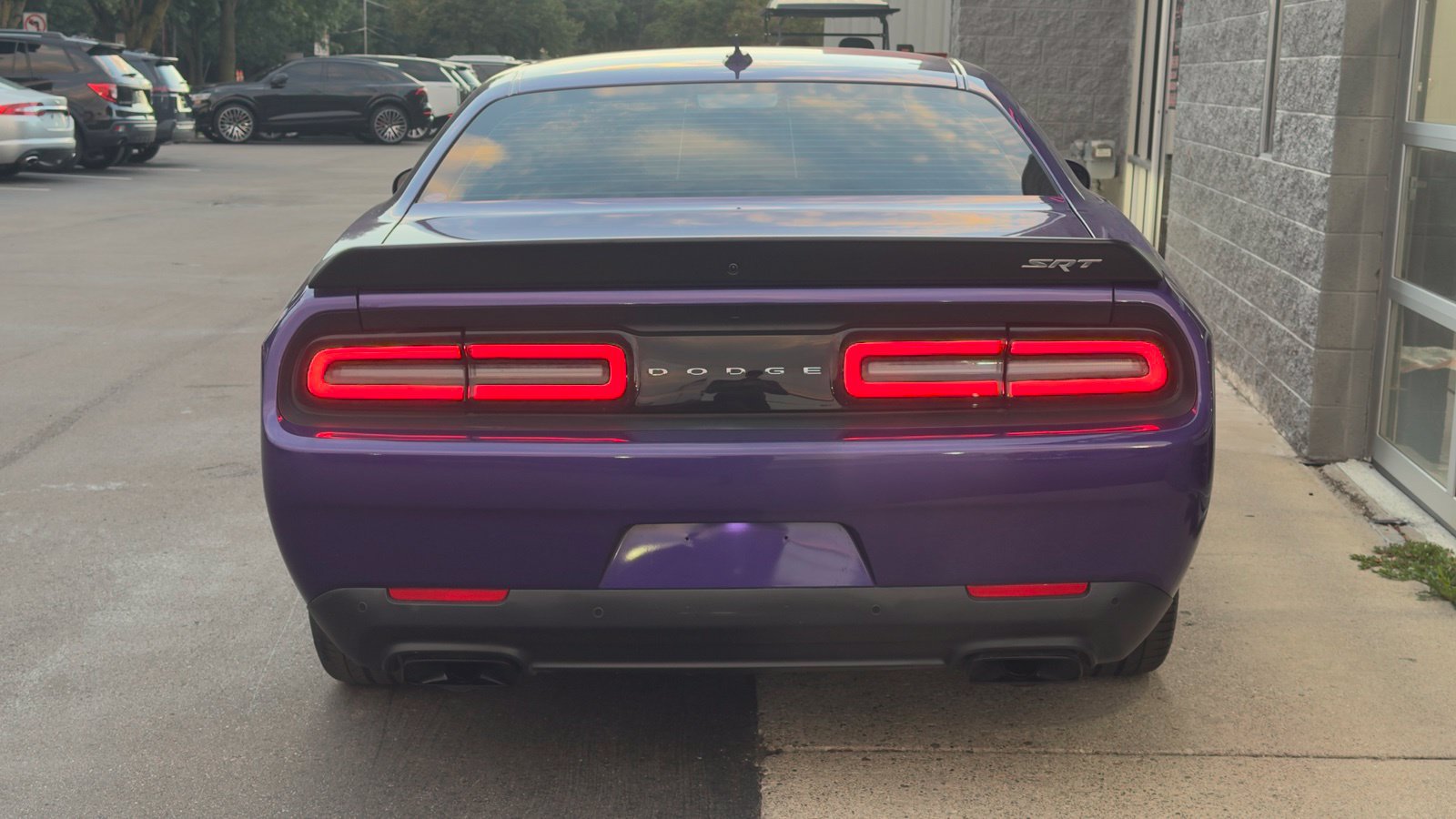 Used 2016 Dodge Challenger SRT Hellcat RWD image 7