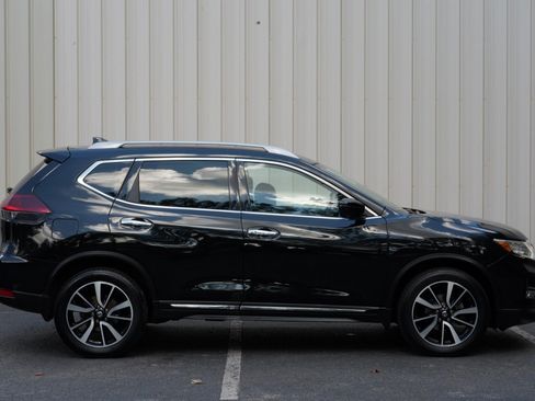 Used 2019 Nissan Rogue SL w/ Premium Package AWD/4WD image 52